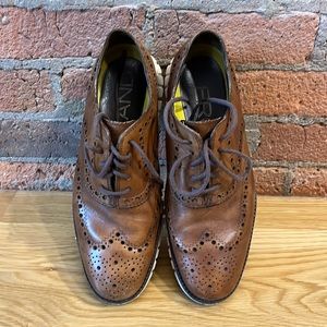 Cole Haan Zerogrand wing tip dress shoe with Nike free bottom. Sold as is. 8M